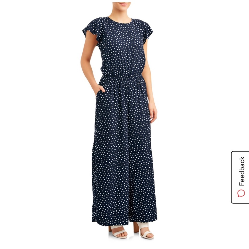 Time & Tru Polka Dot Jumpsuit, EUC with pockets!